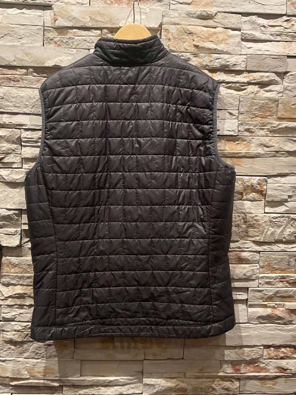 Patagonia Men’s Nano Quilted Puffer Vest, Color Dark Olive Green, Size L - Picture 5 of 7